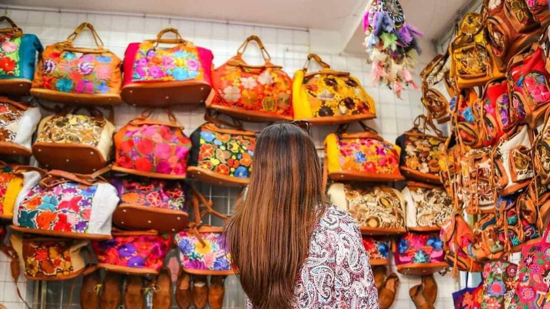 Isla Mujeres Catermaran Experience - Image 7